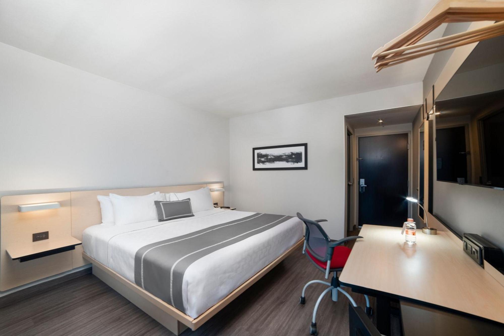 City Express Plus By Marriott Ciudad De Mexico Insurgentes Sur Bagian luar foto