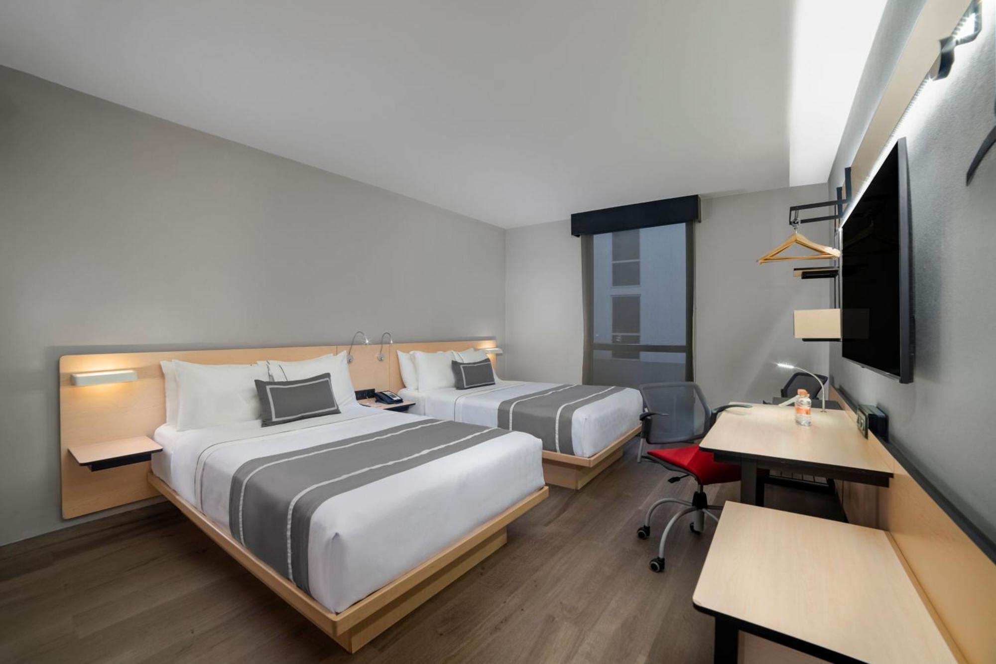 City Express Plus By Marriott Ciudad De Mexico Insurgentes Sur Bagian luar foto