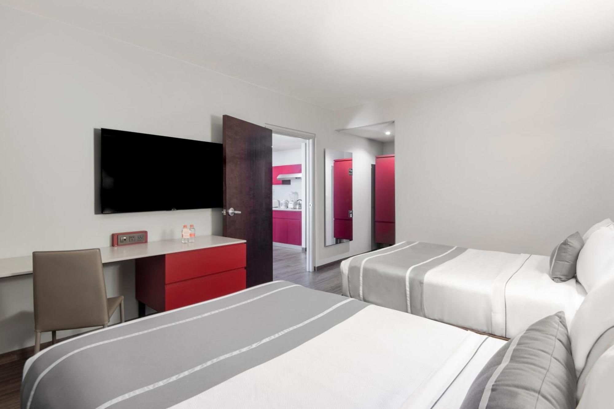 City Express Plus By Marriott Ciudad De Mexico Insurgentes Sur Bagian luar foto