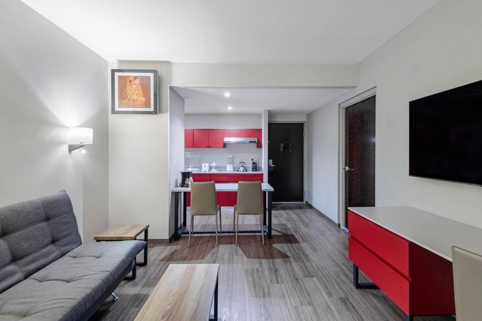 City Express Plus By Marriott Ciudad De Mexico Insurgentes Sur Bagian luar foto