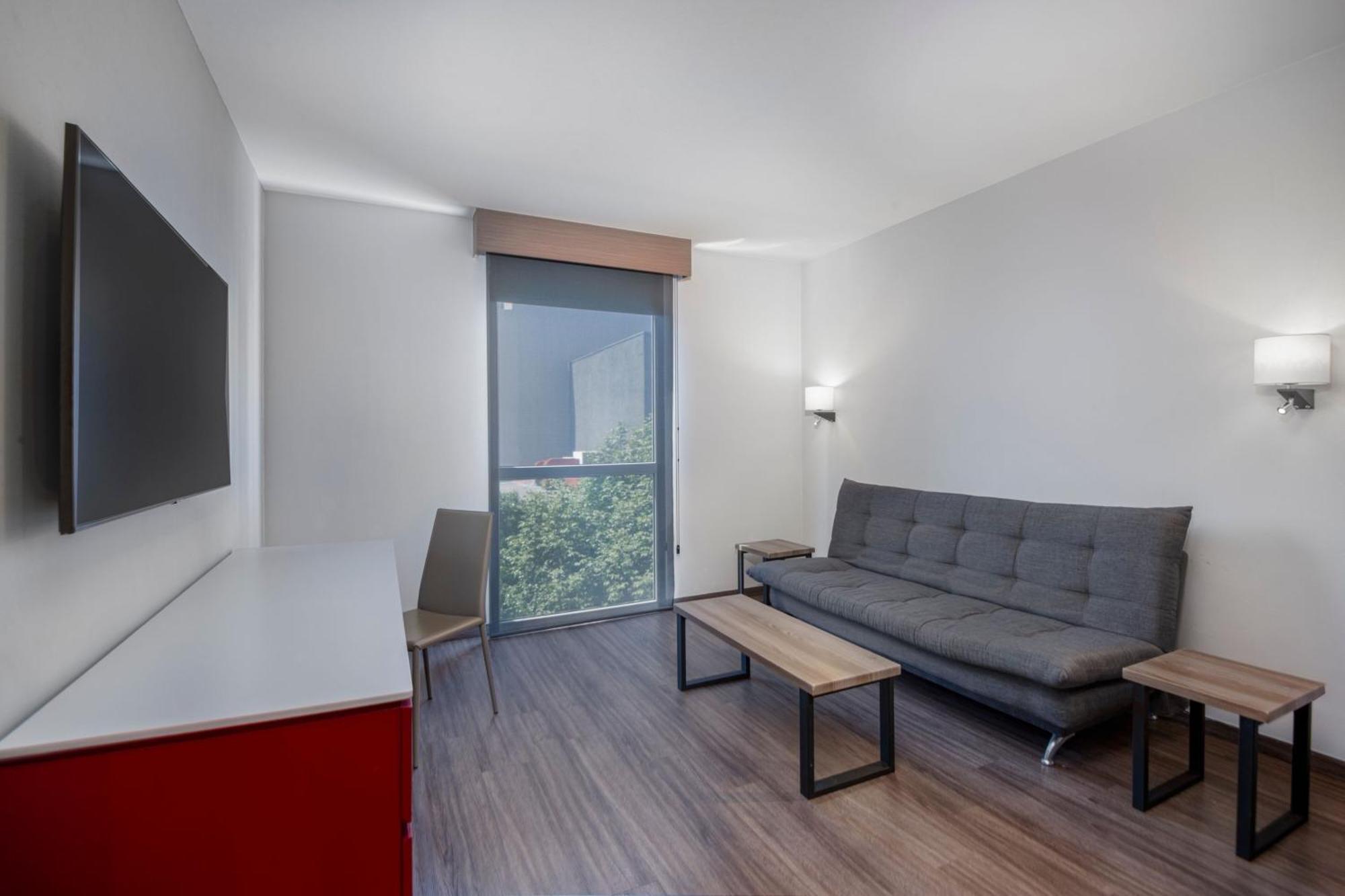 City Express Plus By Marriott Ciudad De Mexico Insurgentes Sur Bagian luar foto